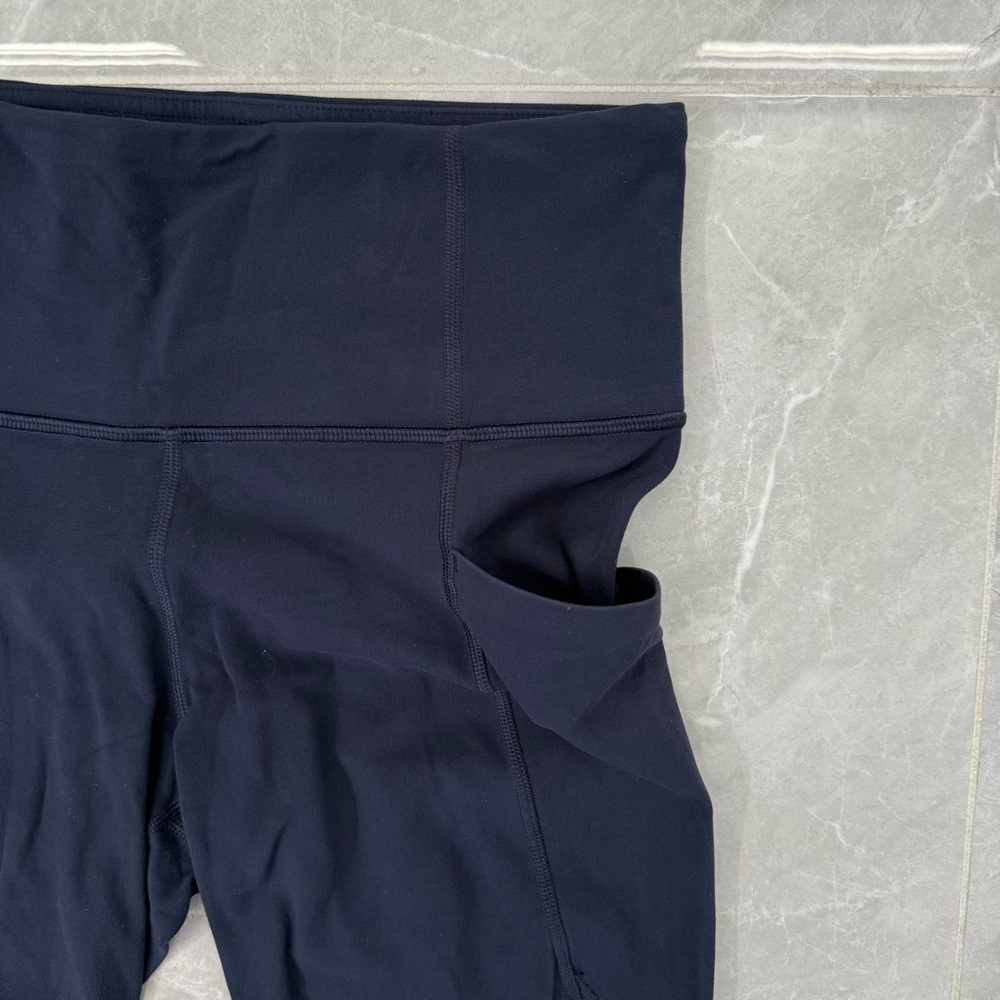 Women’s Athleta Salutation Stash High Rise Tight Full Length Legging Size Small - Picture 6 of 16